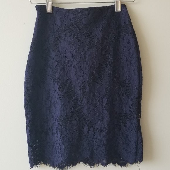 Forever 21 Blue Sequin Crop Top & Mini Skirt Set - Picture 7 of 13